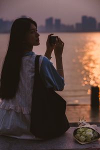 YiTuYu Vol.8294: A Shui's Serene Sunset by the River with City Skyline-14