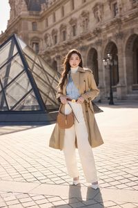 Elegant Paris Style: Woman in Trench Coat at the Louvre-2