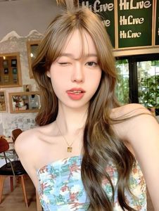 Trendy Cool Brown Hair for Gen Z Girls: Highlighting Captivating Beauty-5