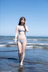 Risa Yukihira FRIDAY Monthly Girl 016: Captivating Natural Beauty Under Summer Sun-8