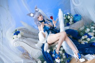 Coser Tomoyo Azur Lane Shinano Dress Cosplay Captivates Elegant Fantasy Anime Waifu-19