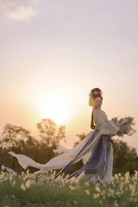 Ethereal Bao Xian - YiTuYu Art Language Vol.8563: Ancient Grace in a Floral Dreamscape-7