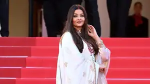 Unveiling the Captivating Golden Ratio Beauty-4