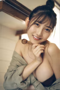 Tsuji Ririsa: Perfect Beauty-10