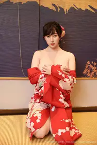 Li Gin En Irene (No.10624) Shines in Red Kimono: Captivating Asian Beauty by XiuRen秀人网-13