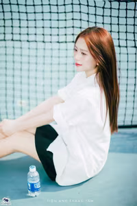 XVG No.36: Young Woman with Camera: Capturing Youthful Charm & Natural Style-22