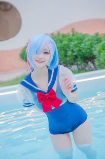 Cute Rem Swimsuit Cosplay by the Pool: Stunning Photos of Rem Coser in Bikini-13