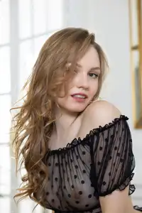 Discover the Alluring Charm of MetArt's Sylvia Wise in Sweetly Seduce Part01 (49P) - A Captivating Series-5