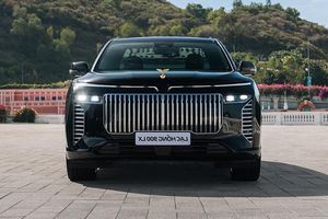 VinFast Lac Hong 900 LX Armored Super Luxury SUV, International Head of State Transport for National Day 2/9.-6