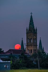 Majestic Ancient Church at Sunset: A Stunning Vietnamese Landscape-3