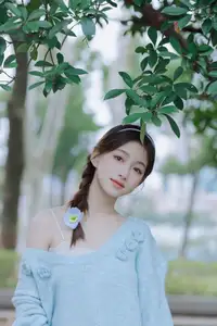 Lin Miao Xin: Captivating Spring Serenity in YiTuYu Vol.8645-23