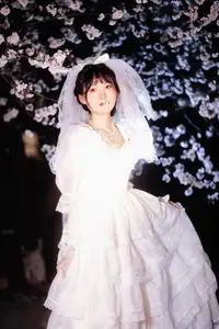 YiTuYu Vol. 8635: Ren Hai Bu's Dreamy White Dress Amidst Blossoms-0