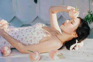 Beautiful Woman Enjoying Fresh Summer Peaches in a Lush Garden Setting, Healthy Lifestyle Inspiration.-1