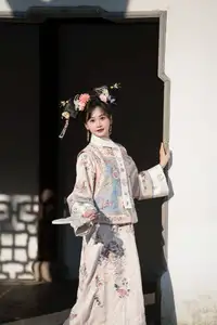 YiTuYu Vol.8552: Jiao Yi Zhi Sui Sui – Captivating Ancient Beauty & Traditional Artistry-17