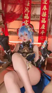 Coser Xiao Yao Yao Yao as Ganyu Lantern Rite: Mesmerizing Beauty in Traditional Festival Attire-0