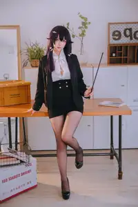 Coser Hina Jiao's captivating 'My Wife's Guidance Class Part01': Alluring lessons from the elegant teacher-20