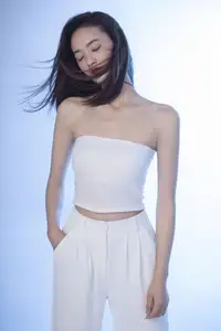 Zhou Xu Xu: Captivating Beauty in YiTuYu Vol.8586 – Discover the Allure 0023-12