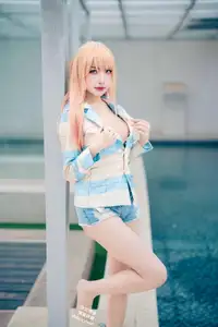 Coser Momo: Marin Kitagawa Swimsuit Ver. – Radiant Charm by the Pool-3
