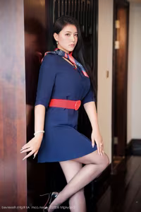 XiuRen No.10371: Xiao Na Bi's Alluring Charm in Captivating Professional Attire-9