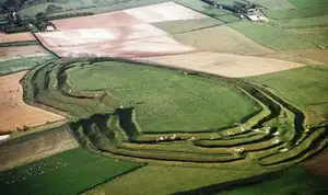 Maiden Castle: Europe's Largest 3000-Year-Old Iron Age Hillfort in Dorset, England-3