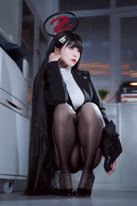 Blue Archive's Rion Tsukiduki Cosplay by Ban Ban Zi: Mysterious Charm and Professional Elegance-0