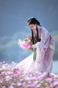 Ethereal Hanfu Beauty in Lavender Flower Field - YiTuYu Art Language Vol.8304: Serene Traditional Elegance.-2