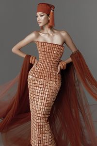 View: Lai Mai Hoa - Top Model 2025 winner shines in high fashion, showcasing talent and stunning style.-5