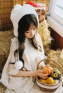 Zi Qing's Cozy Charm: Captivating Beauty in Rustic Warmth - YiTuYu Vol.8643-0