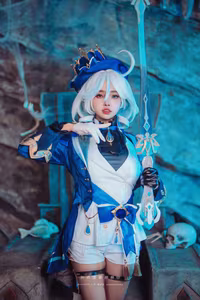 Coser Mumu Momo as Furina God of Justice: An Exquisite Cosplay Masterpiece-4