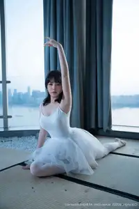 Ruan Qing XuiRen No.10575: Captivating Grace in a Pristine White Ballet Ensemble-17