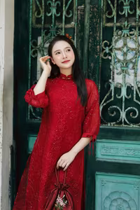 VGU No.27: Radiant Smile in Red Ao Dai, Capturing Vietnamese Traditional Beauty-5