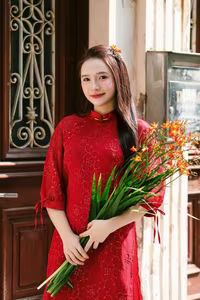 VGU No.27: Radiant Smile in Red Ao Dai, Capturing Vietnamese Traditional Beauty-7