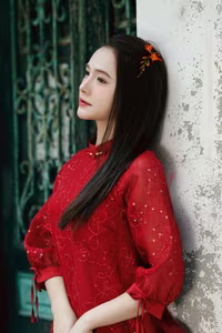 VGU No.27: Radiant Smile in Red Ao Dai, Capturing Vietnamese Traditional Beauty-10