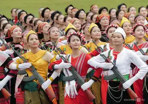 Vietnam's Female Soldiers: Majestic Parade Rehearsal Showcases Strength and Discipline-4
