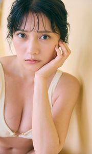 Momotsuki Nashiko: Poolside Serenity | Weekly Playboy PHOTO BOOK-12