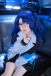 Coser Yu Yu Transforms into Blue Archive's Yuuka: Captivating Beauty in a Unique Photo Collection (45P)-19