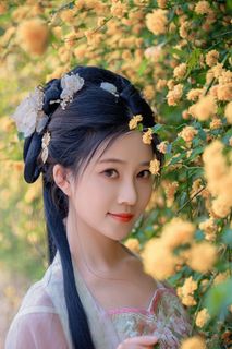 Coser Nnian as Begonia Fairy: Ethereal Beauty in a Fairytale Garden-8