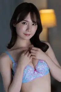 JP Miru FRIDAY Digital Photo Book: Discover the Pure Allure of a Japanese Girl in みるいろ-1