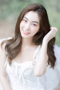 VGU No.33: The Alluring Pure Beauty of an Angel Girl with a Gentle Smile-2