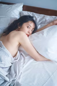 Captivating Misaki Jinbu in FLASH Digital Photo Book Vol.2 - Discover Her Natural Japanese Beauty-20