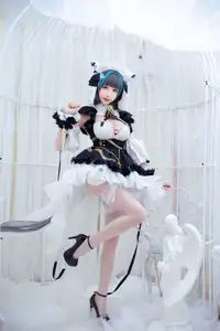 Coser Tomoyo-chan as Azur Lane's Cheshire: Captivating charm and sweet allure.-20