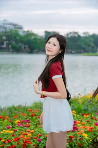 VGU No.42: Discover the Elegant Beauty of a Vietnamese Girl by a Vibrant Flower Lake-11