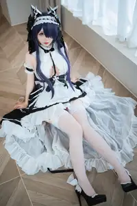 Immerse in Coser Mian Bing Xian Er's stunning August Maid transformation from Azur Lane (43P) – An Azur Lane Masterpiece!-11