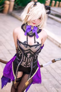 Captivating Fischl Genshin Impact Cosplay: Messie Huang embodies the Prinzessin der Verurteilung with stunning Electro power-4