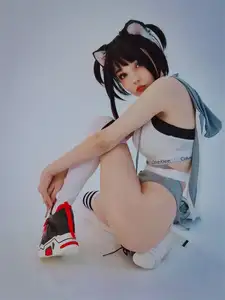 Coser RocksyLight as Koss Part01: Captivating Photo Set-4