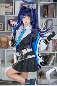 Discover Hayase Yuuka: The Enigmatic & Charismatic Cosplay by Xi Huan Ai Li Ma-13