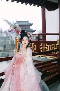 Discover Qi Qi's Ethereal Beauty: Hanfu under Cherry Blossoms. YiTuYu Art Language Vol.8650 Collection.-26