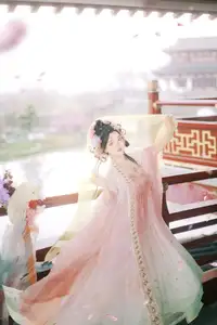 Discover Qi Qi's Ethereal Beauty: Hanfu under Cherry Blossoms. YiTuYu Art Language Vol.8650 Collection.-17