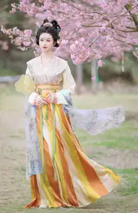 Discover Ke Ke K's Timeless Hanfu Beauty Amidst Romantic Cherry Blossoms Vol.8528-11