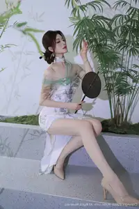 XiuRen No.10694 A Yi Sha: Captivating Oriental Elegance in a Stunning Dress-37